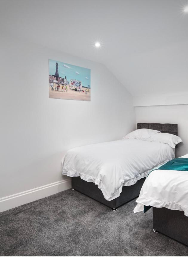 Blackpool Abode - Polaris Apartments Buitenkant foto