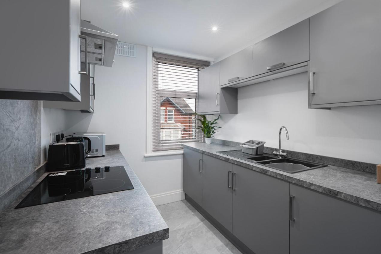 Blackpool Abode - Polaris Apartments Buitenkant foto